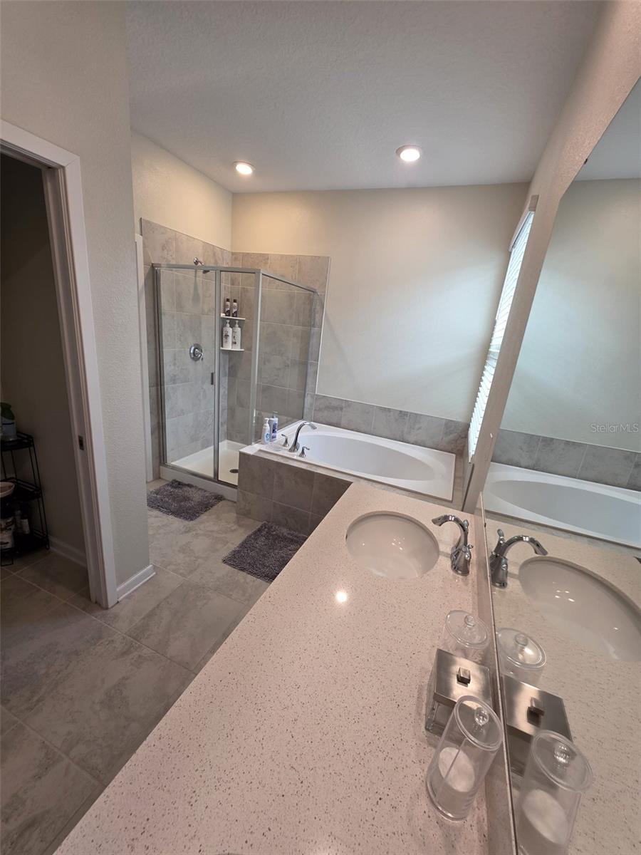 Image 21 of 29 For 5574 Bakewell Place
