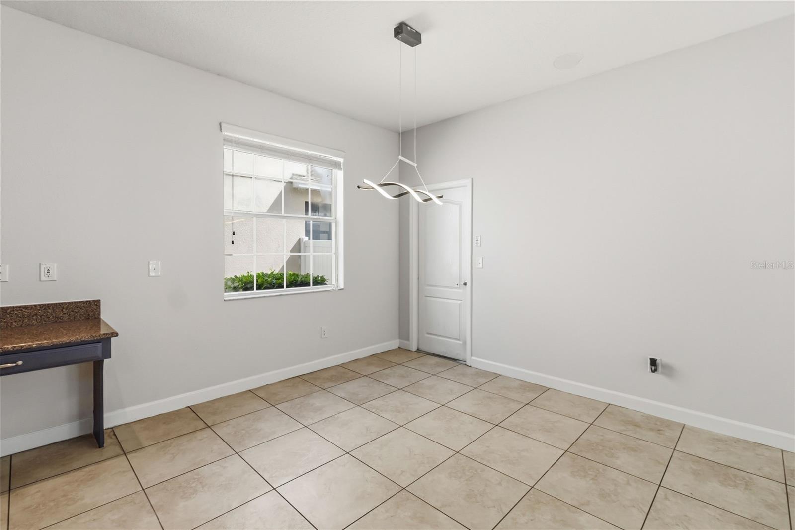 Image 11 of 62 For 3209 Bayflower Avenue