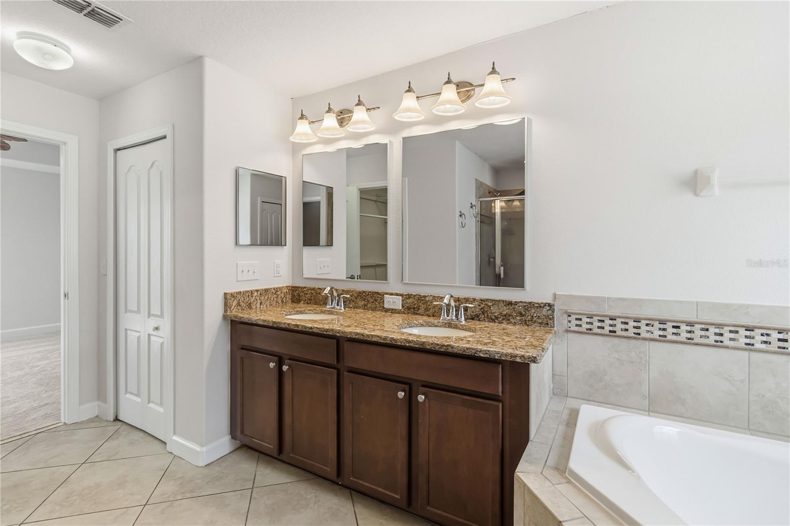 Image 21 of 62 For 3209 Bayflower Avenue