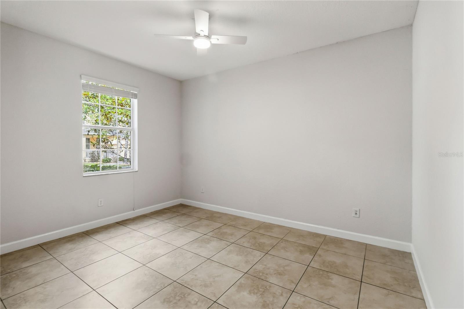 Image 4 of 62 For 3209 Bayflower Avenue