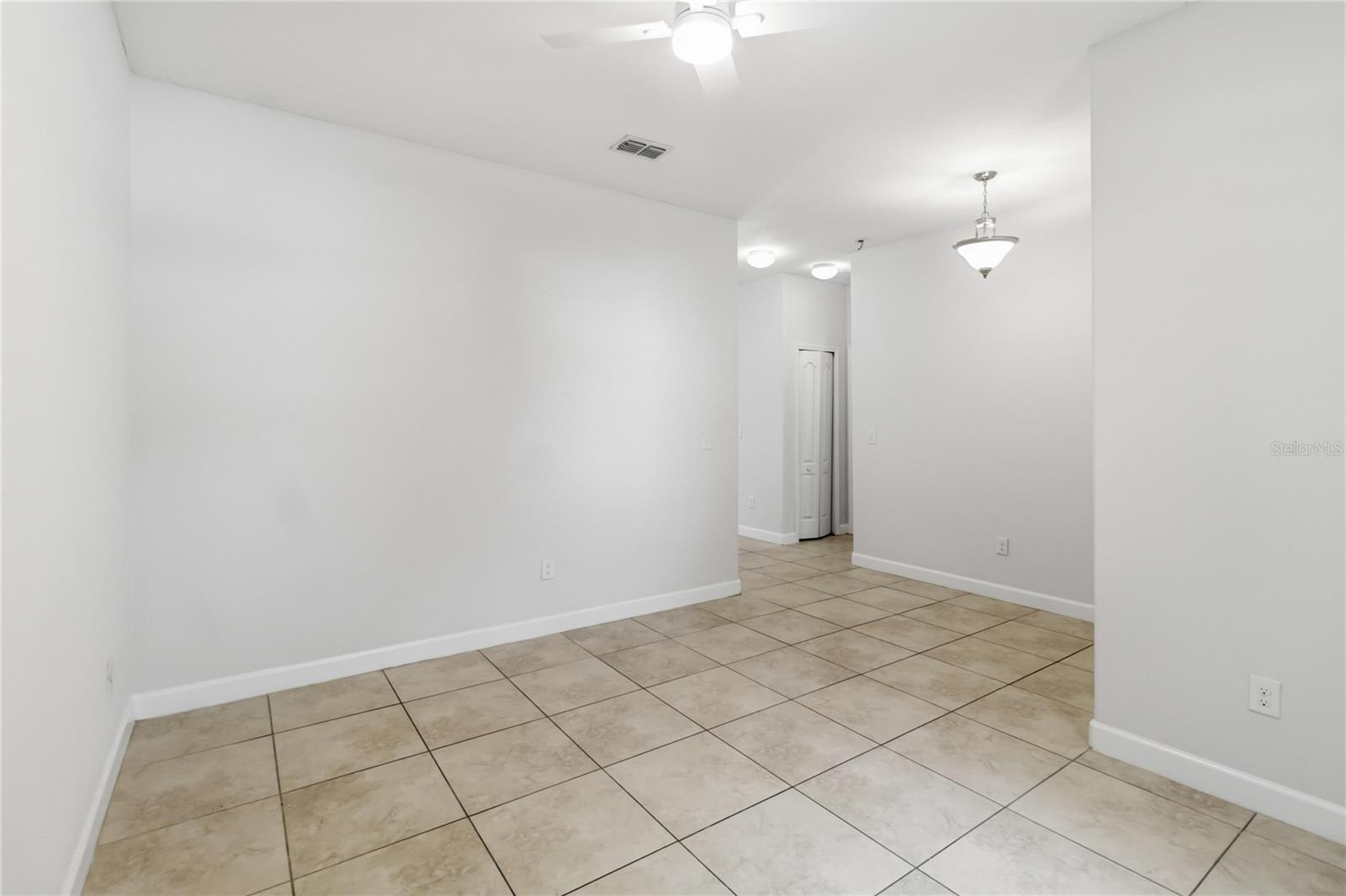 Image 5 of 62 For 3209 Bayflower Avenue