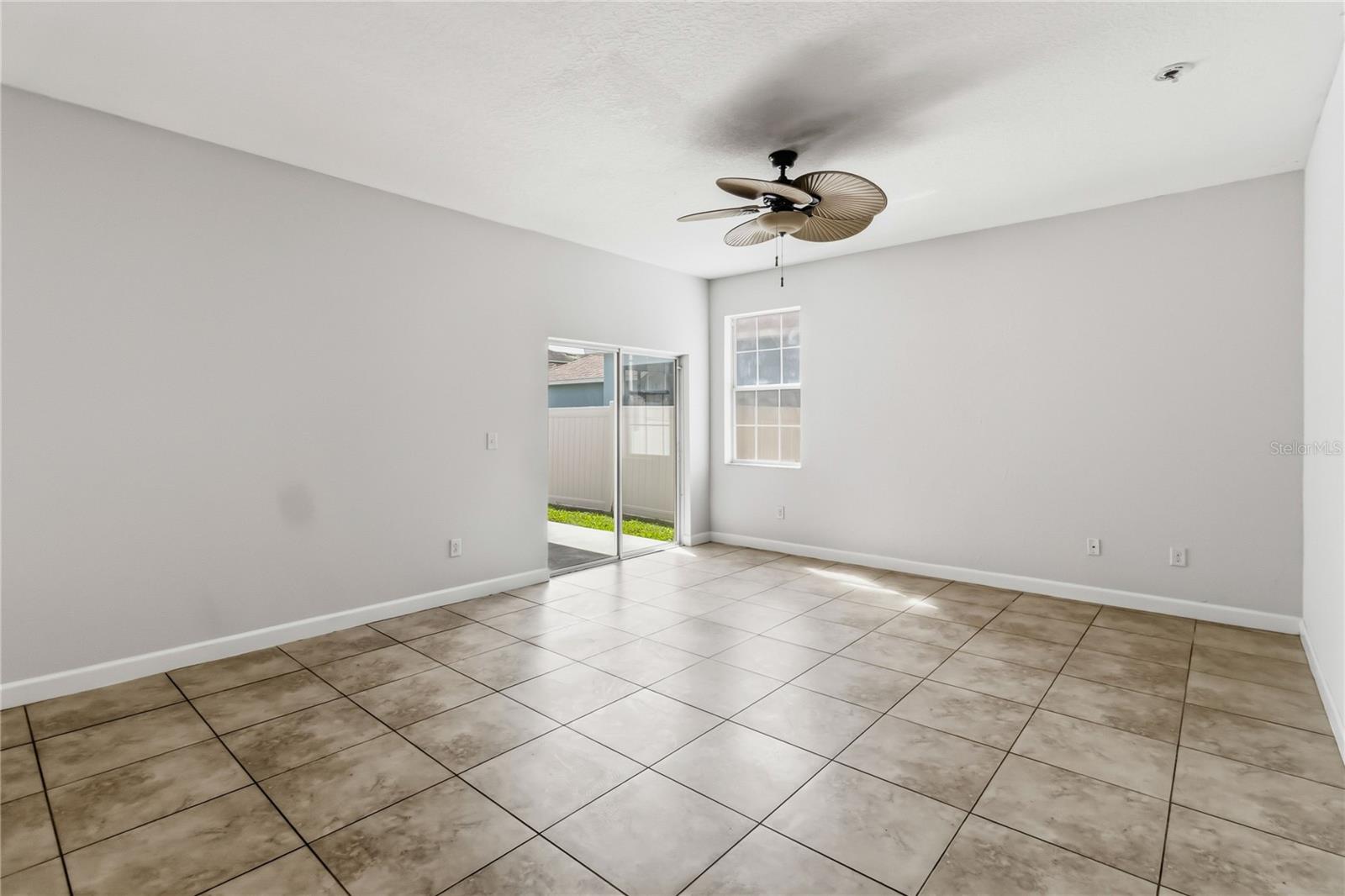 Image 7 of 62 For 3209 Bayflower Avenue