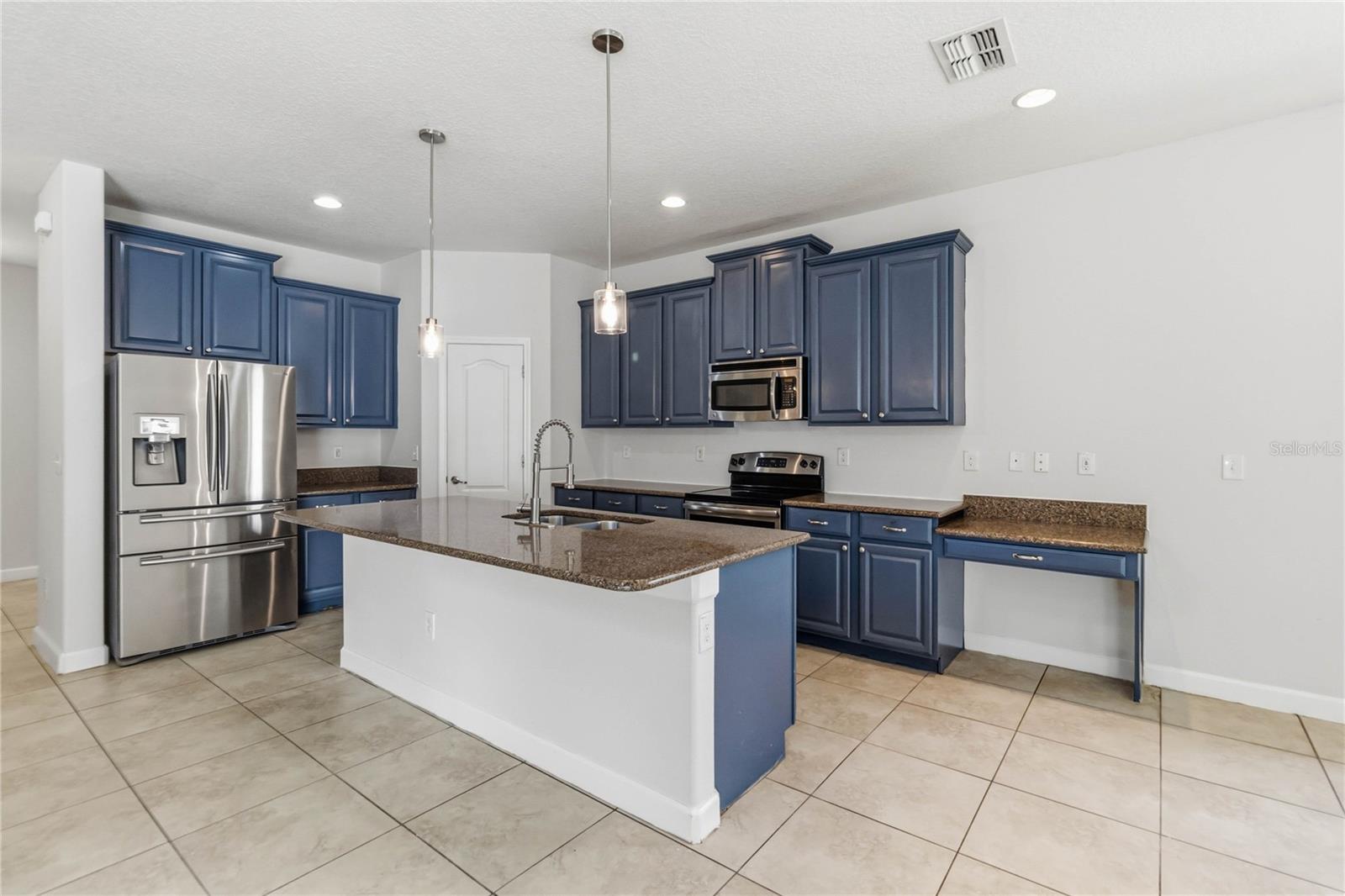 Image 9 of 62 For 3209 Bayflower Avenue