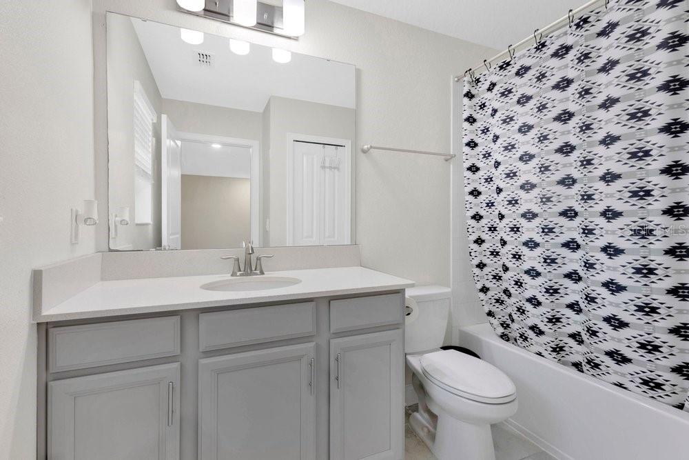 Image 15 of 43 For 11872 Metaphor Alley