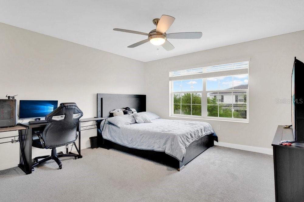 Image 16 of 43 For 11872 Metaphor Alley