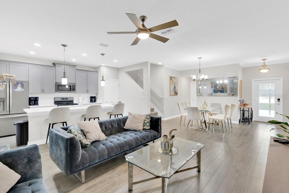 Image 5 of 43 For 11872 Metaphor Alley