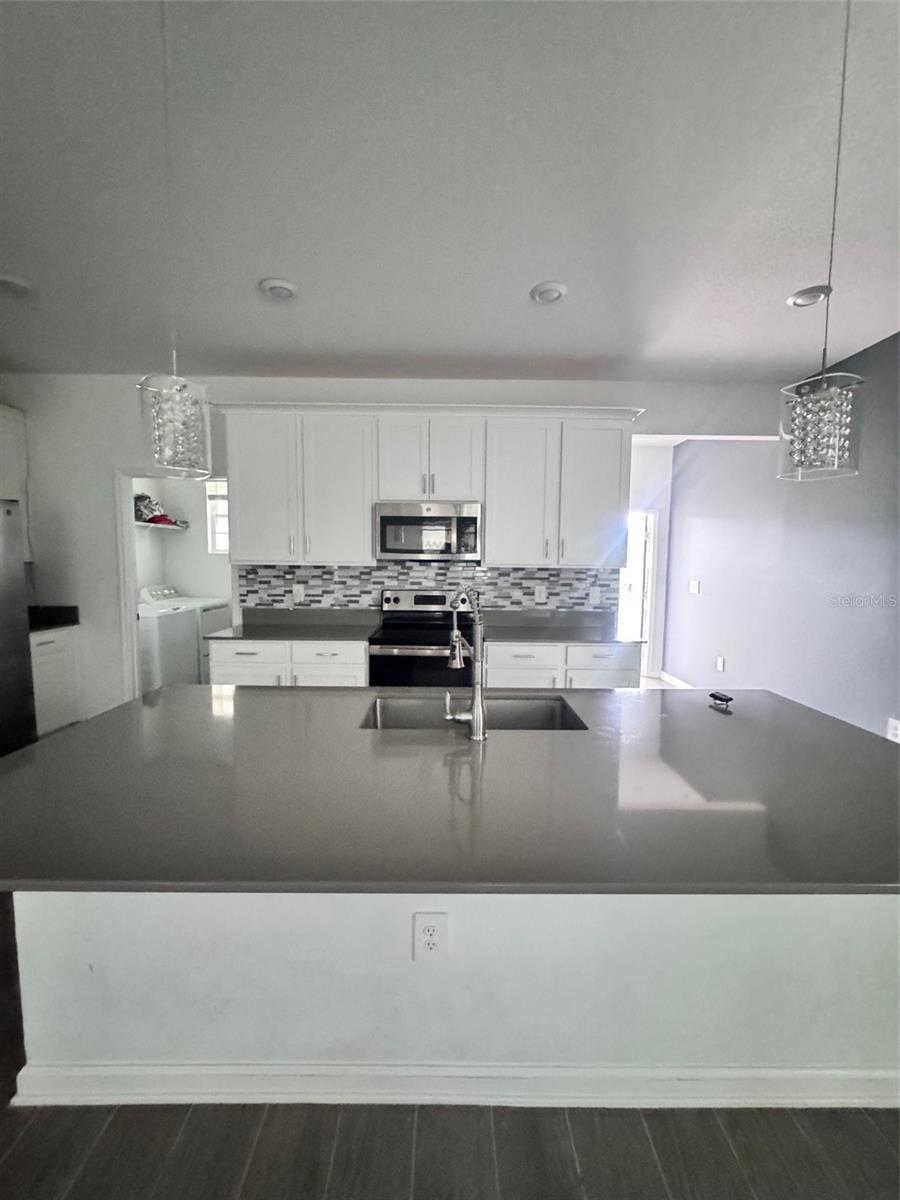 Image 14 of 54 For 1563 Cross Prairie Parkway