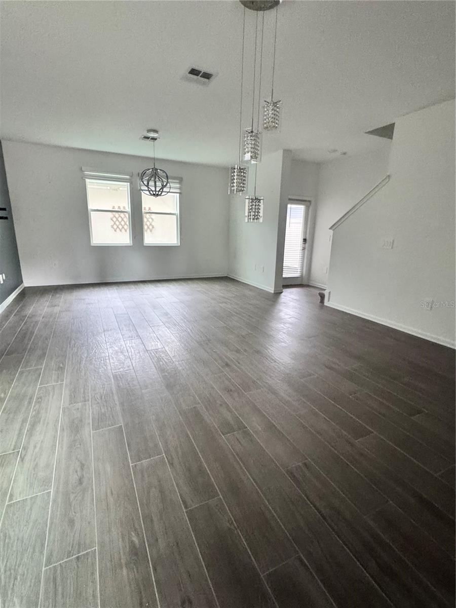 Image 20 of 54 For 1563 Cross Prairie Parkway