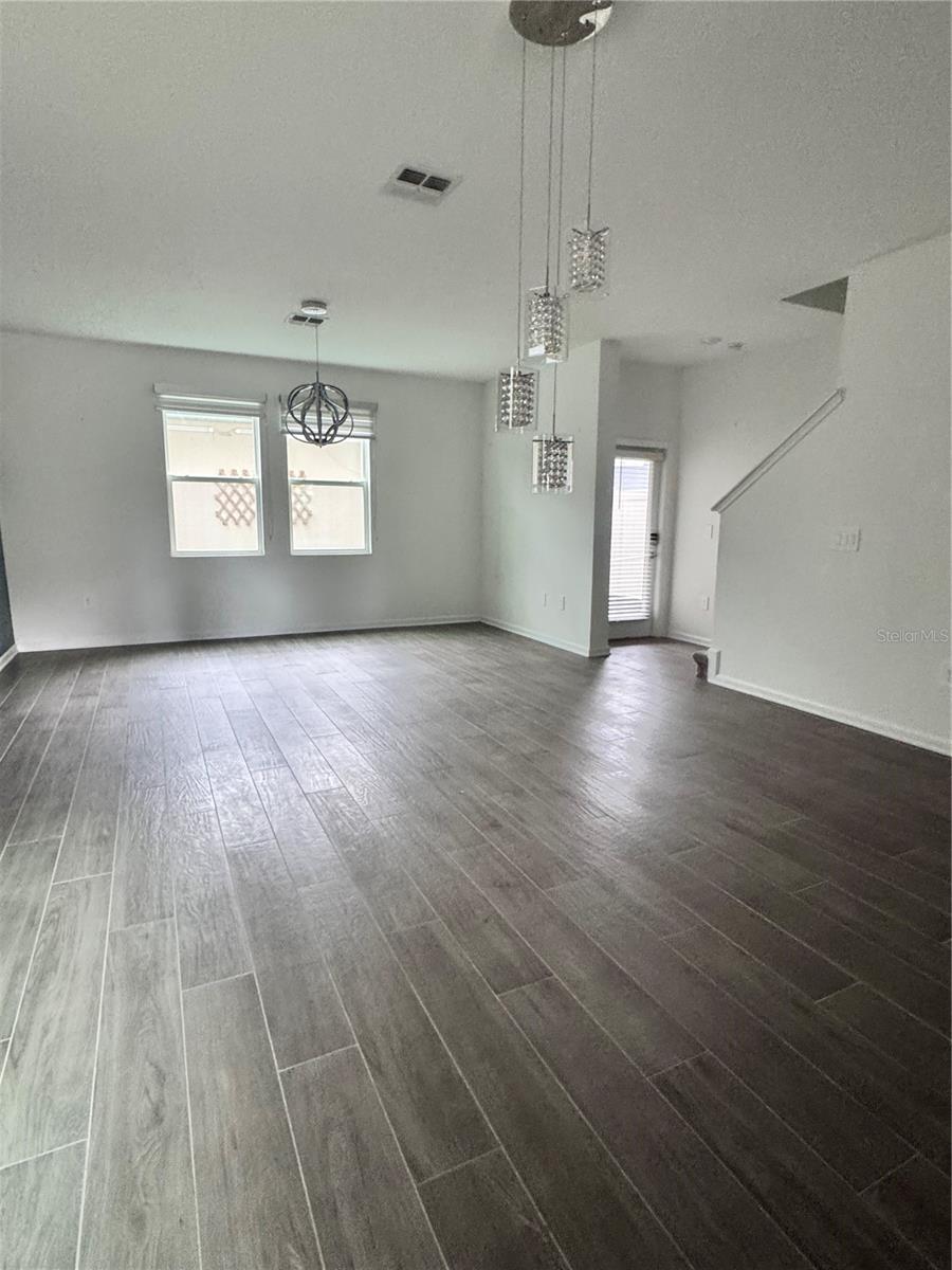 Image 29 of 54 For 1563 Cross Prairie Parkway