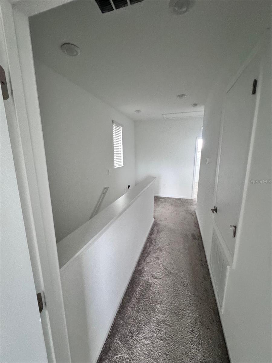 Image 38 of 54 For 1563 Cross Prairie Parkway