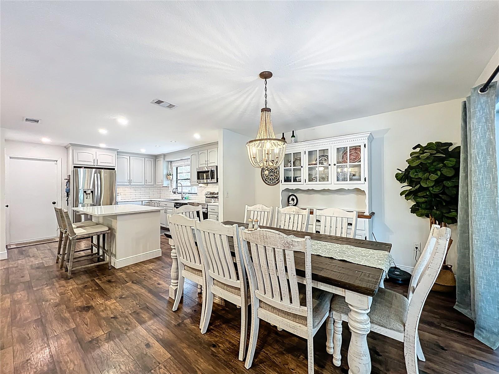 Image 10 of 44 For 6229 Silver Glen Court