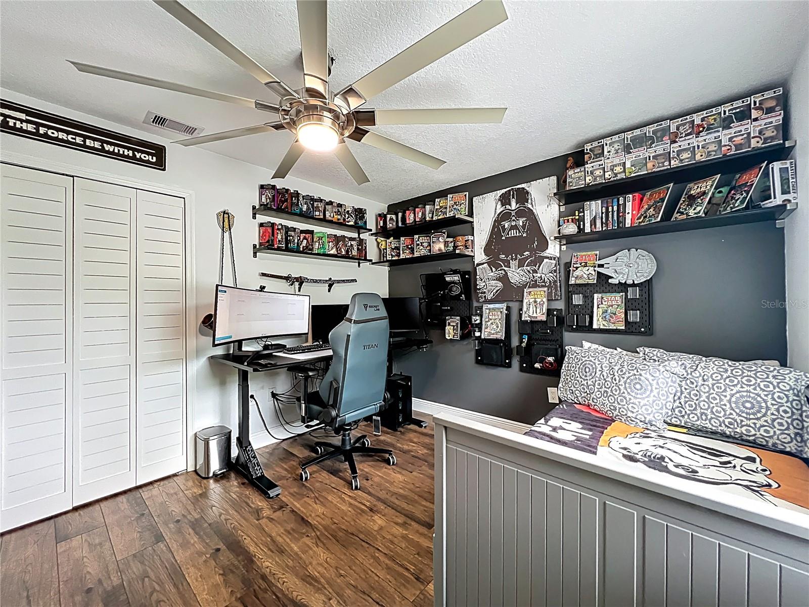 Image 19 of 44 For 6229 Silver Glen Court