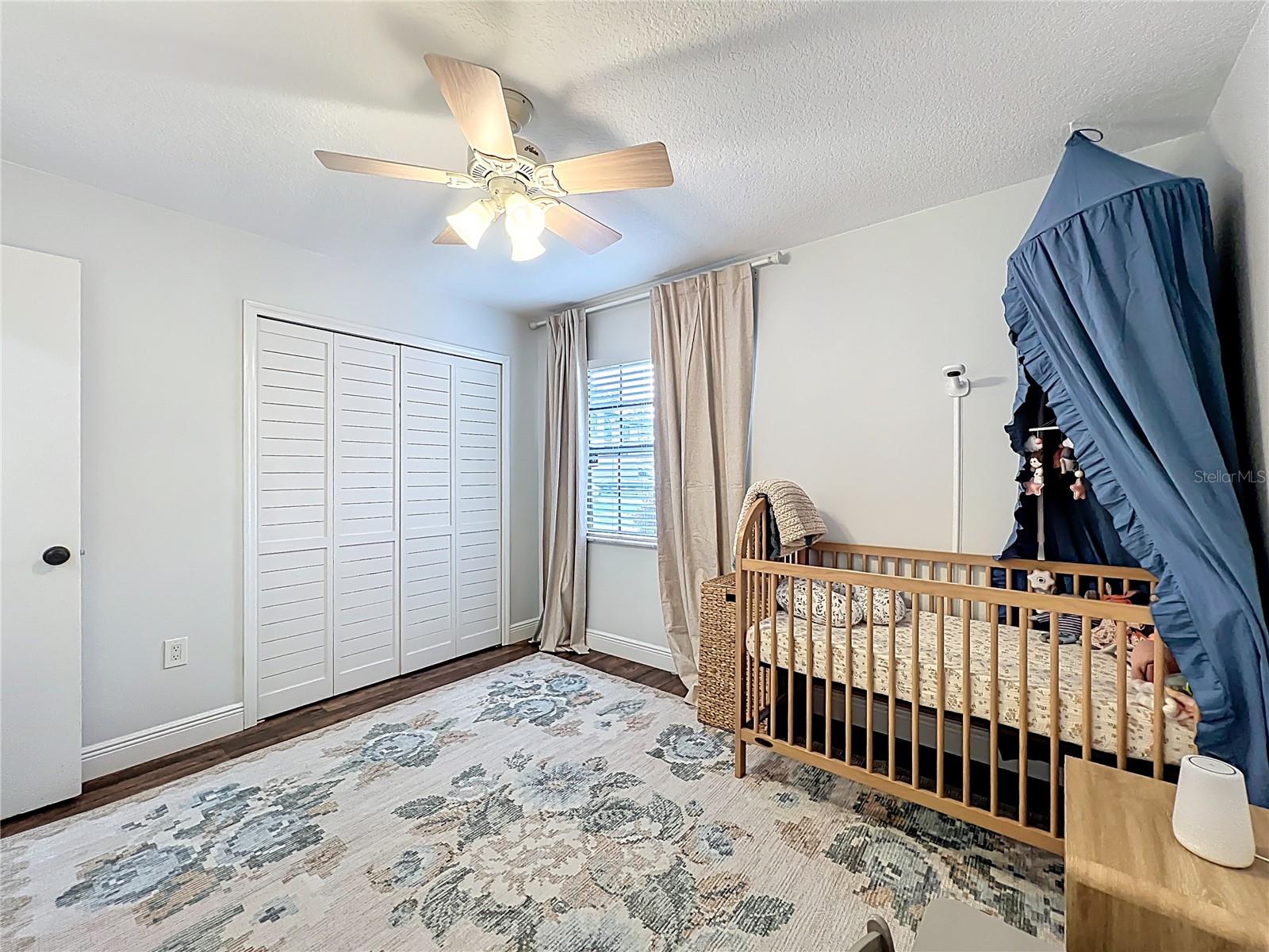 Image 21 of 44 For 6229 Silver Glen Court