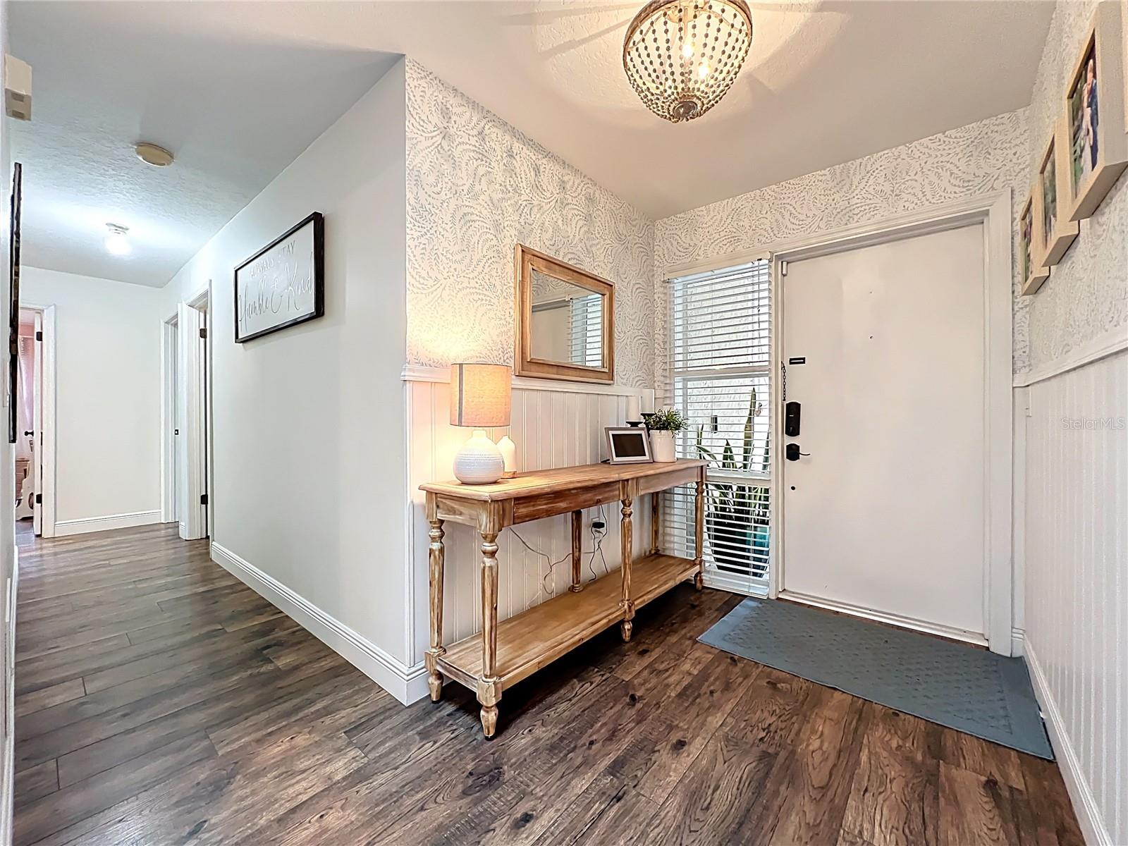 Image 4 of 44 For 6229 Silver Glen Court