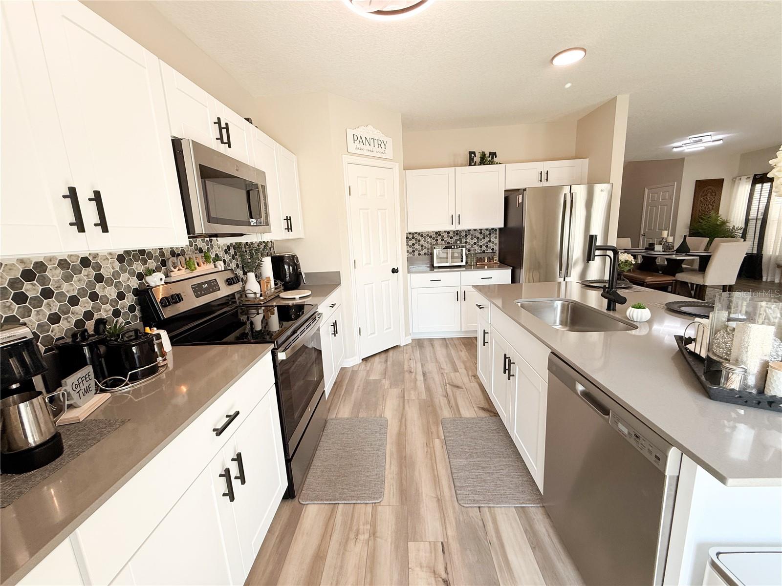 Image 7 of 46 For 5012 Starboard