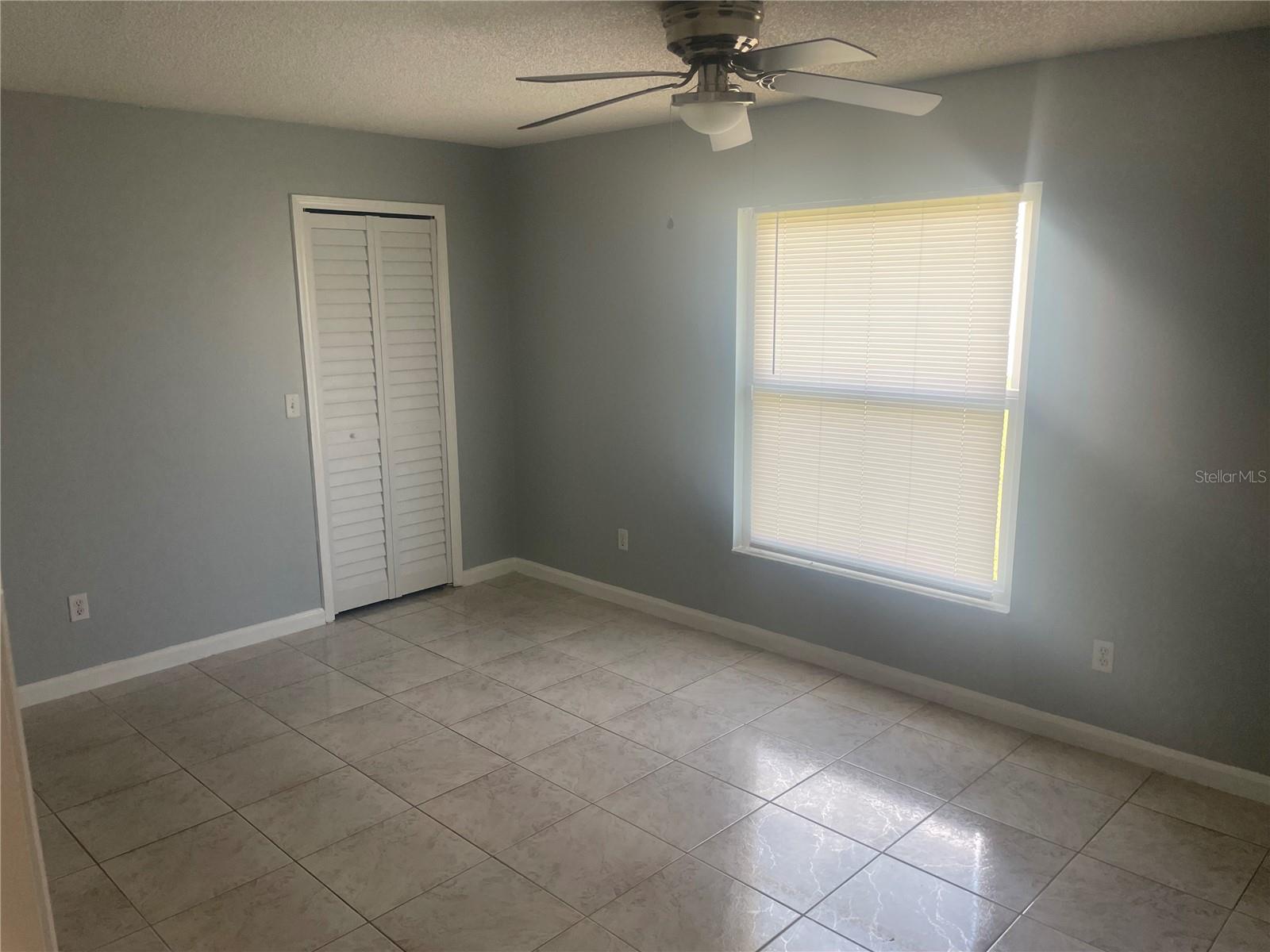 Image 12 of 45 For 116 Crescent Court