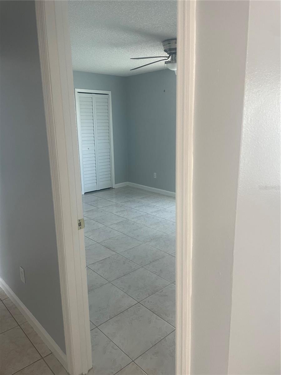 Image 15 of 45 For 116 Crescent Court