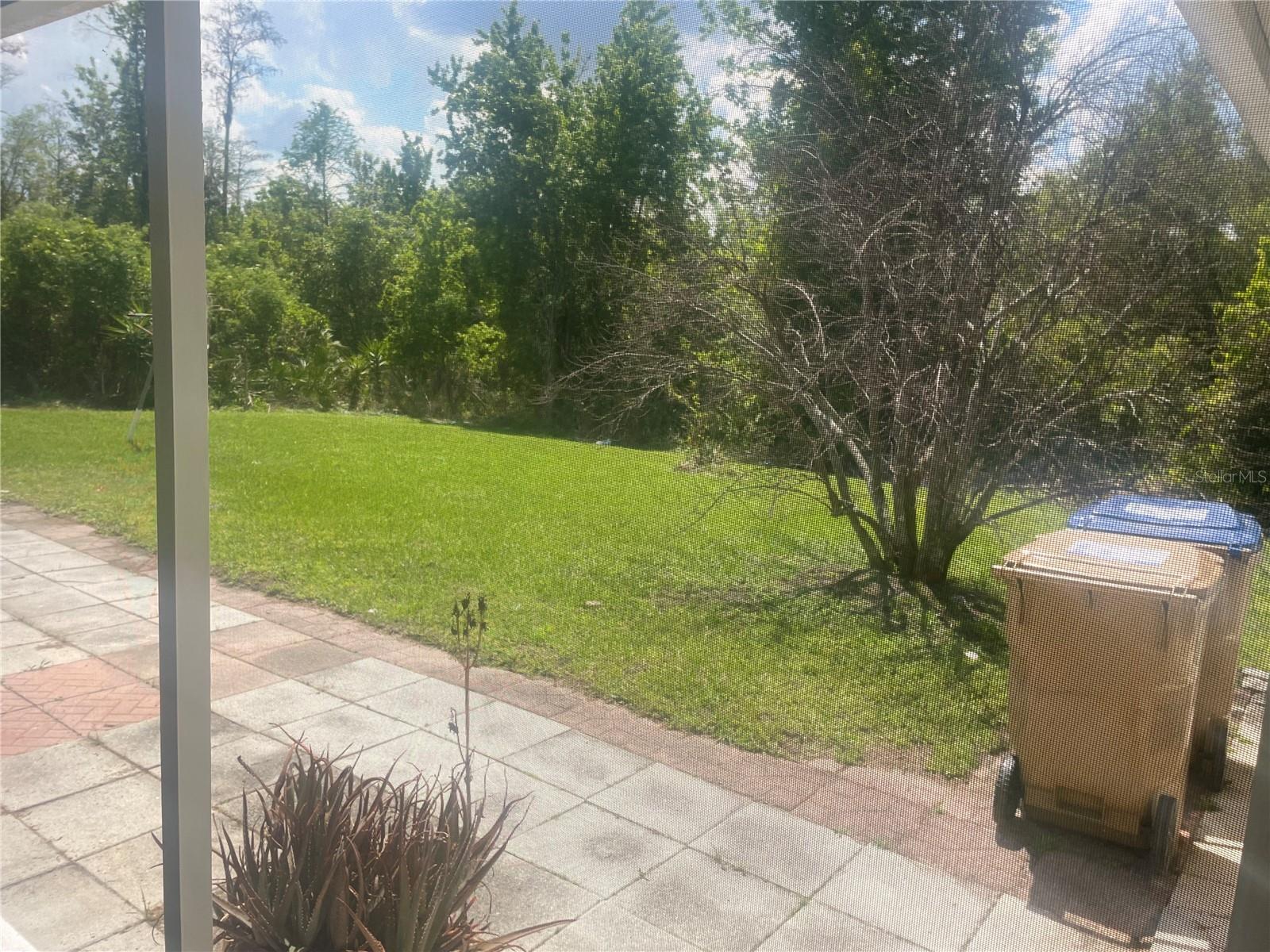 Image 33 of 45 For 116 Crescent Court