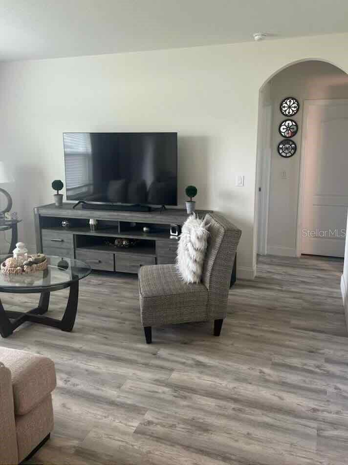 Image 7 of 8 For 3340 Perennial Lane