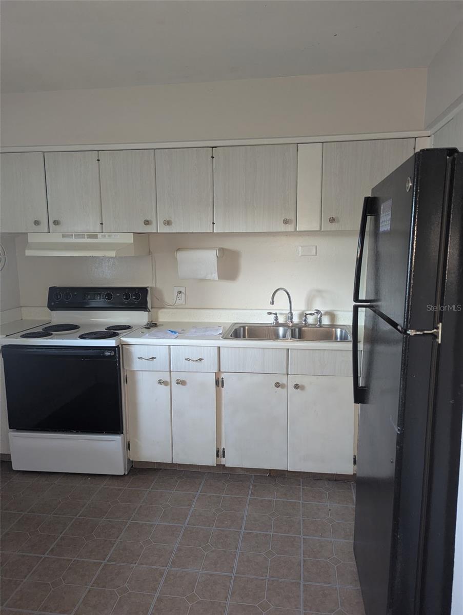 Image 10 of 13 For 5885 Dahlia Apt 209 Drive 18