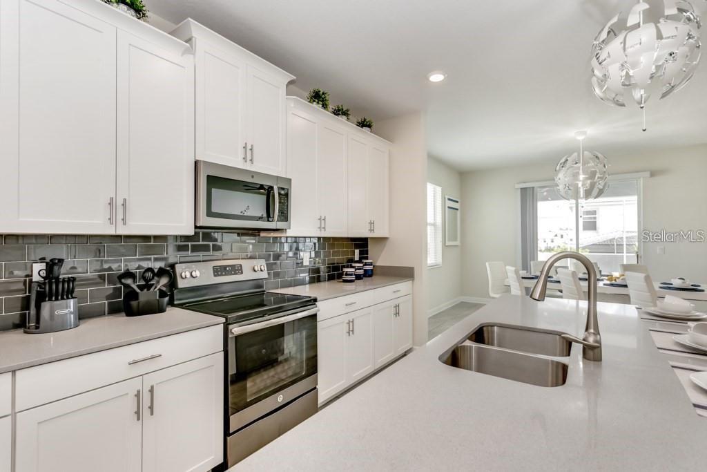 Image 11 of 50 For 1561 Flange Drive