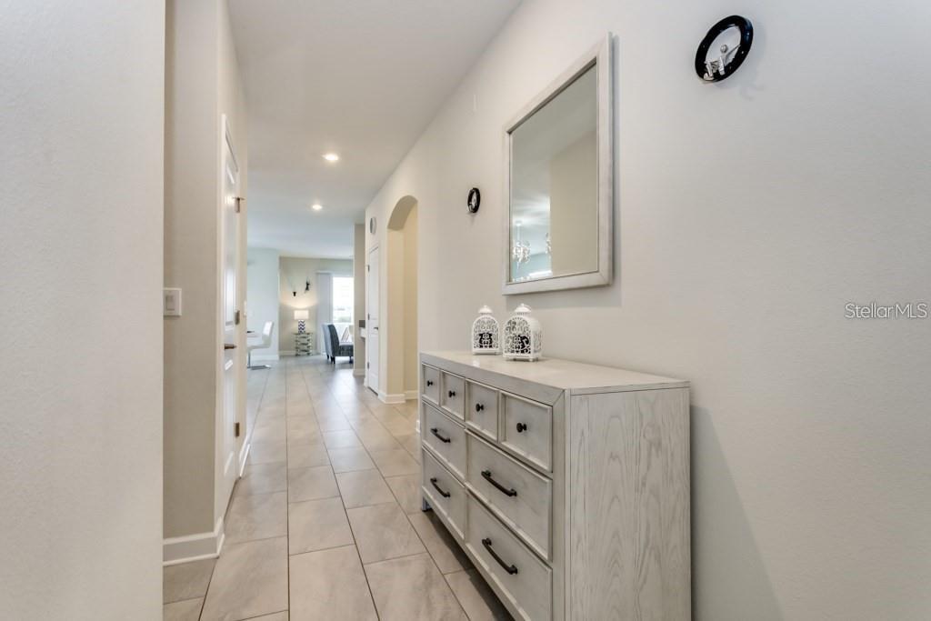 Image 2 of 50 For 1561 Flange Drive