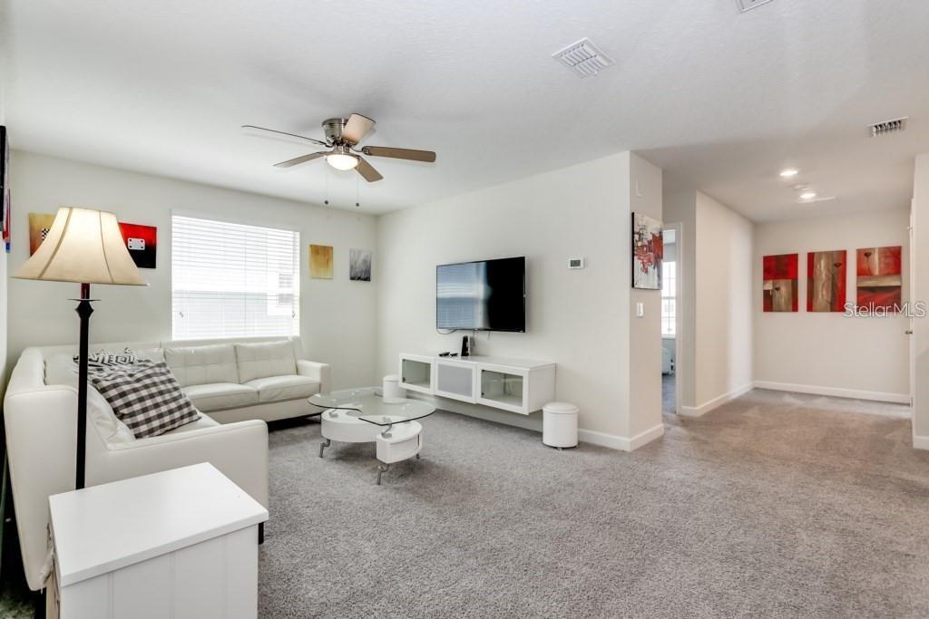 Image 20 of 50 For 1561 Flange Drive