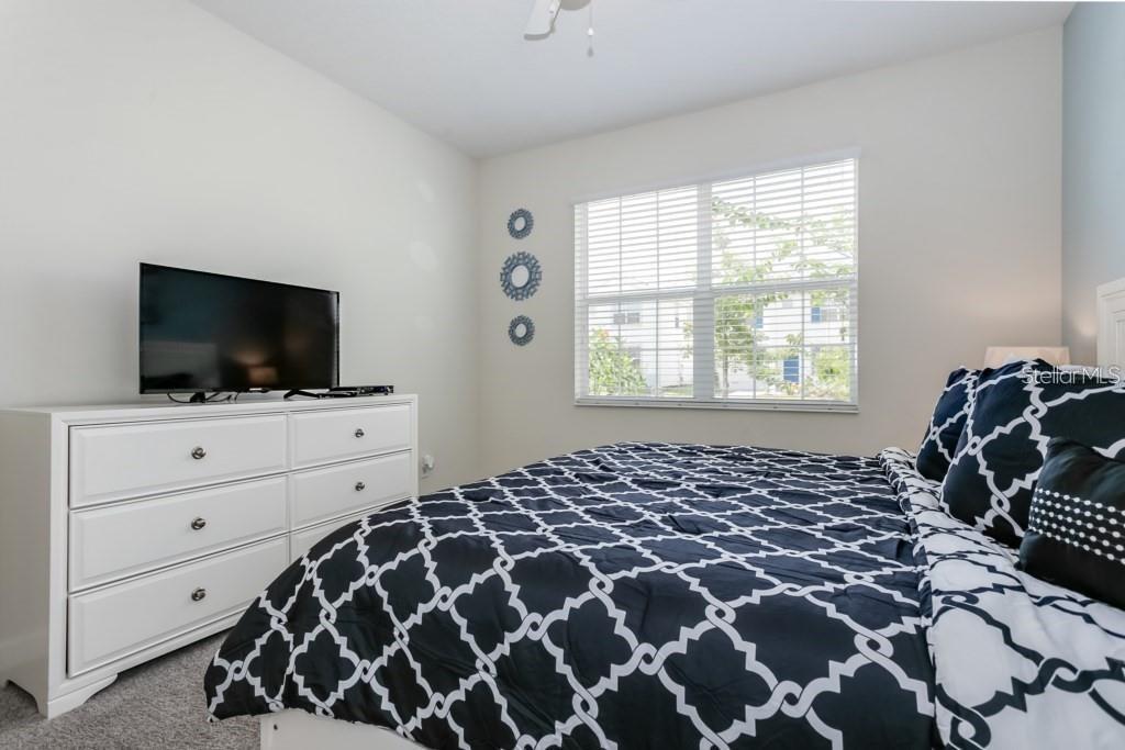 Image 23 of 50 For 1561 Flange Drive