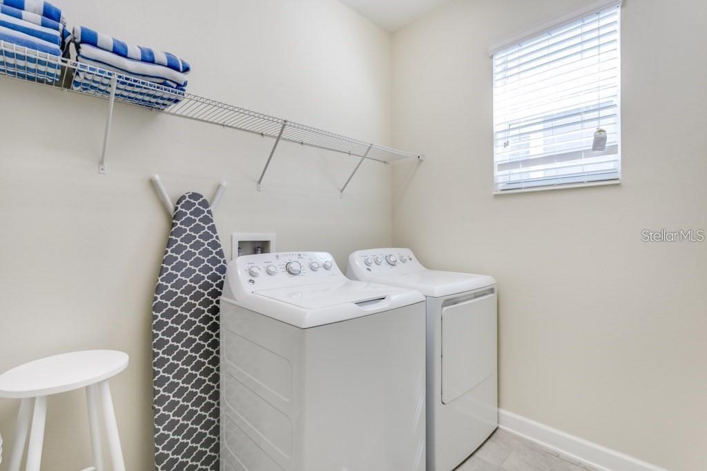 Image 38 of 50 For 1561 Flange Drive