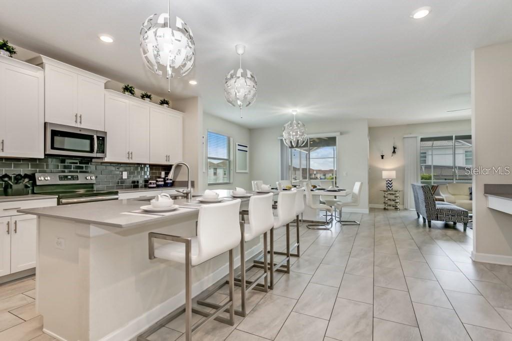 Image 4 of 50 For 1561 Flange Drive