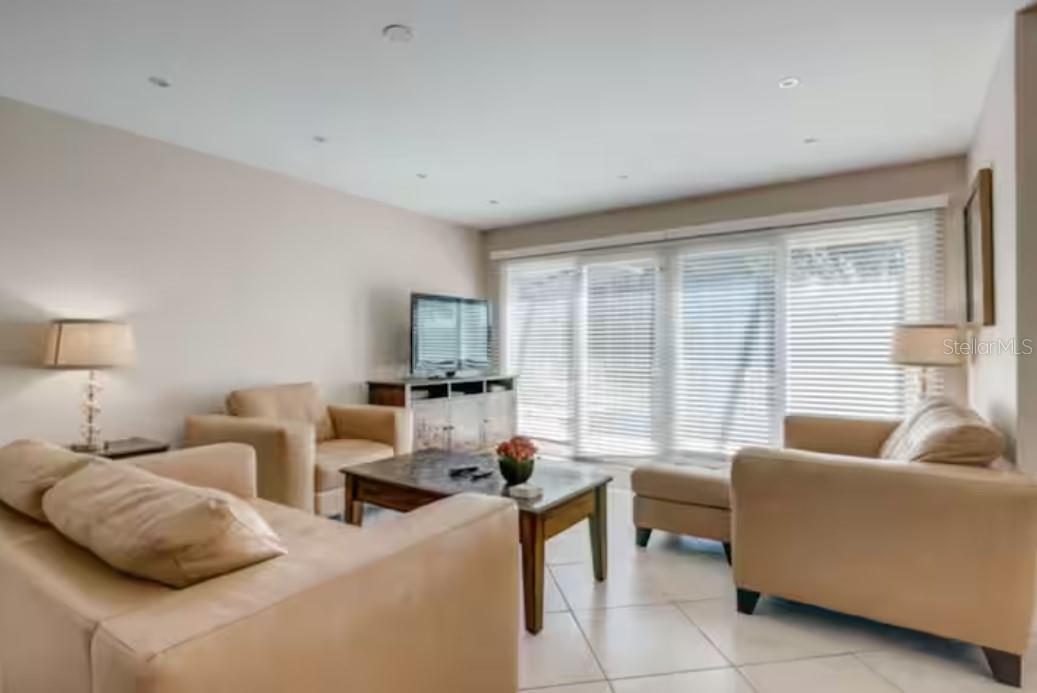 Image 3 of 17 For 1654 Dunes Court