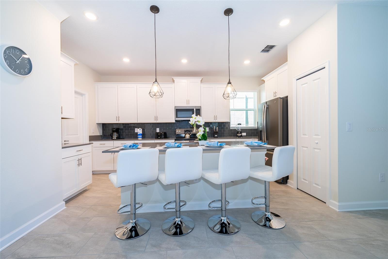 Image 12 of 25 For 800 Sticks Street