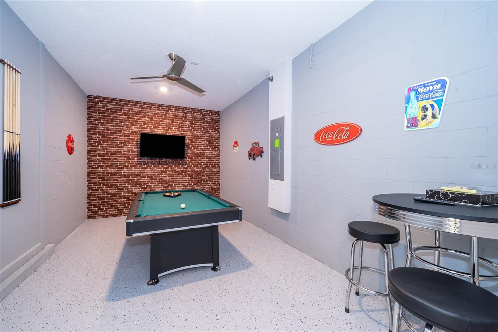 Image 6 of 25 For 800 Sticks Street