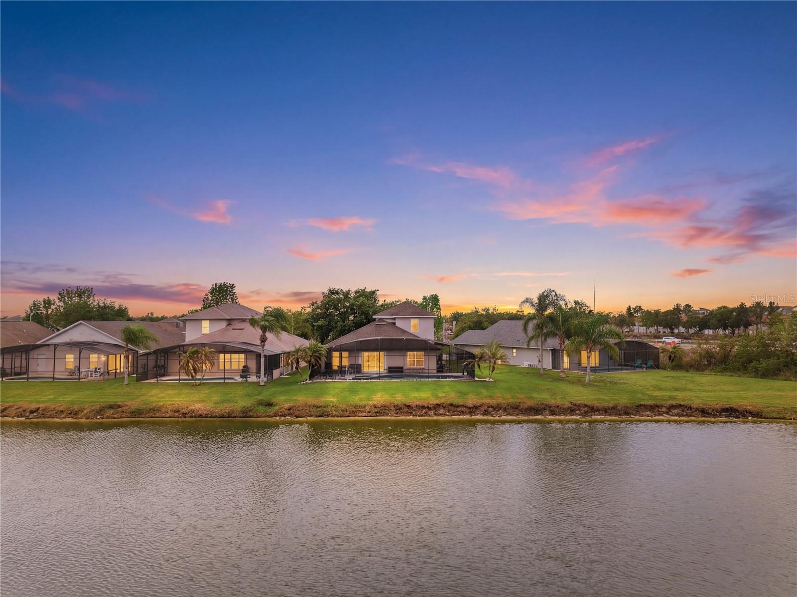 Image 3 of 36 For 2664 Willow Glen Circle