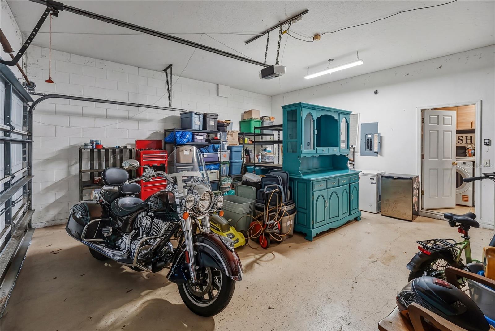 Image 33 of 36 For 2664 Willow Glen Circle