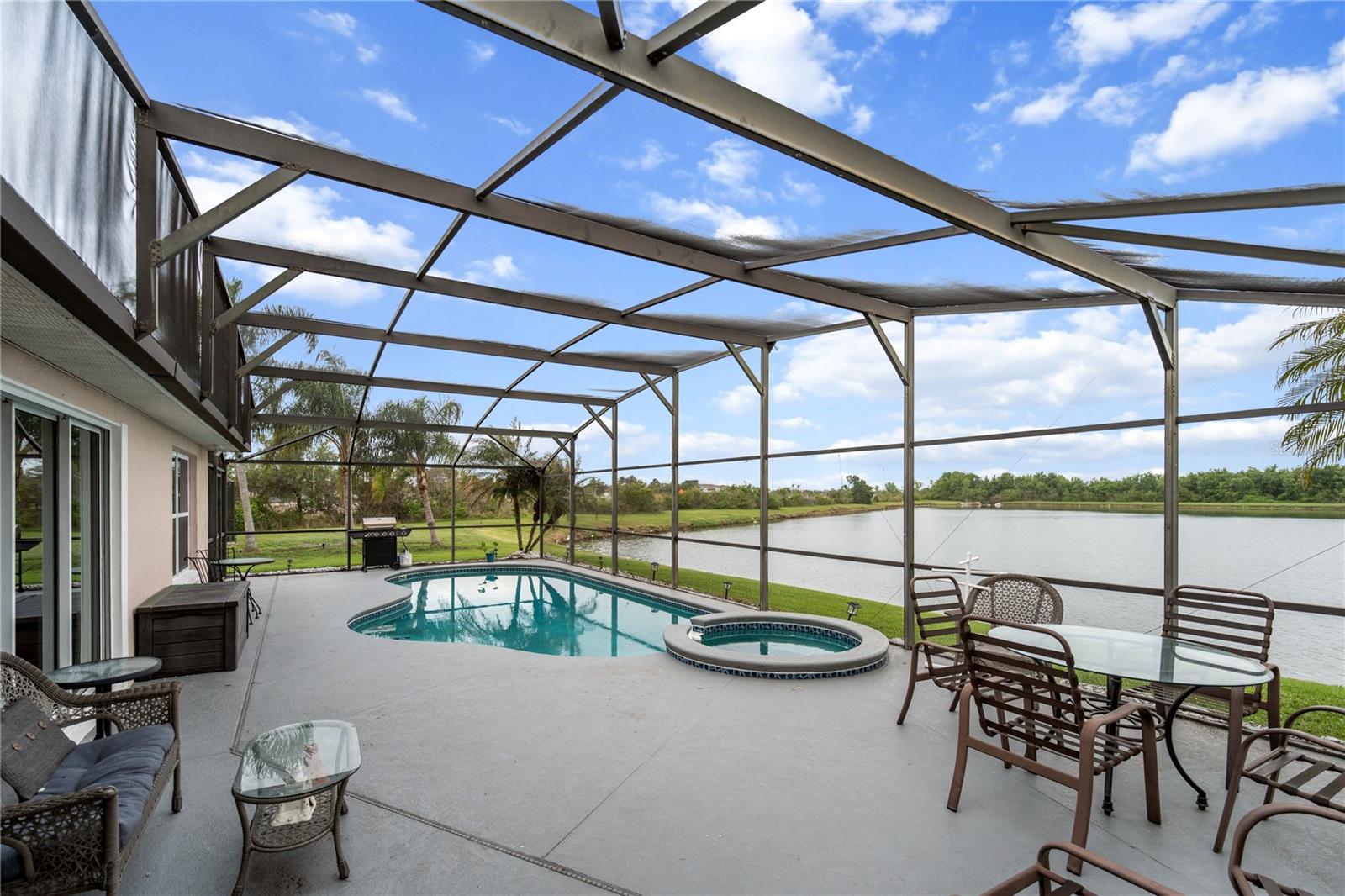 Image 5 of 36 For 2664 Willow Glen Circle