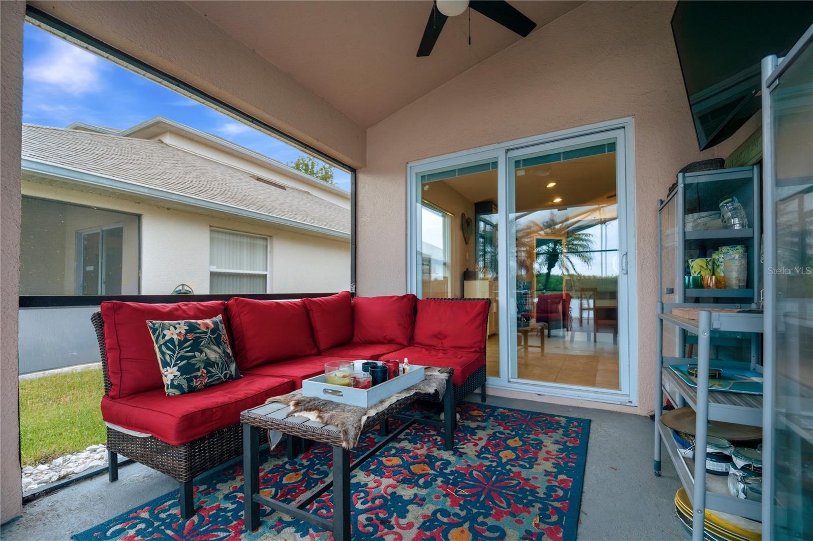 Image 6 of 36 For 2664 Willow Glen Circle