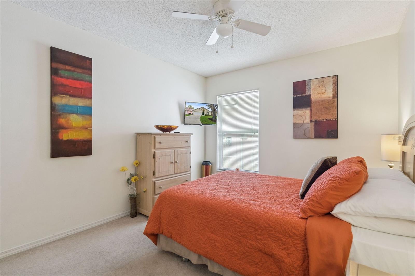 Image 17 of 46 For 148 Grosvenor Loop