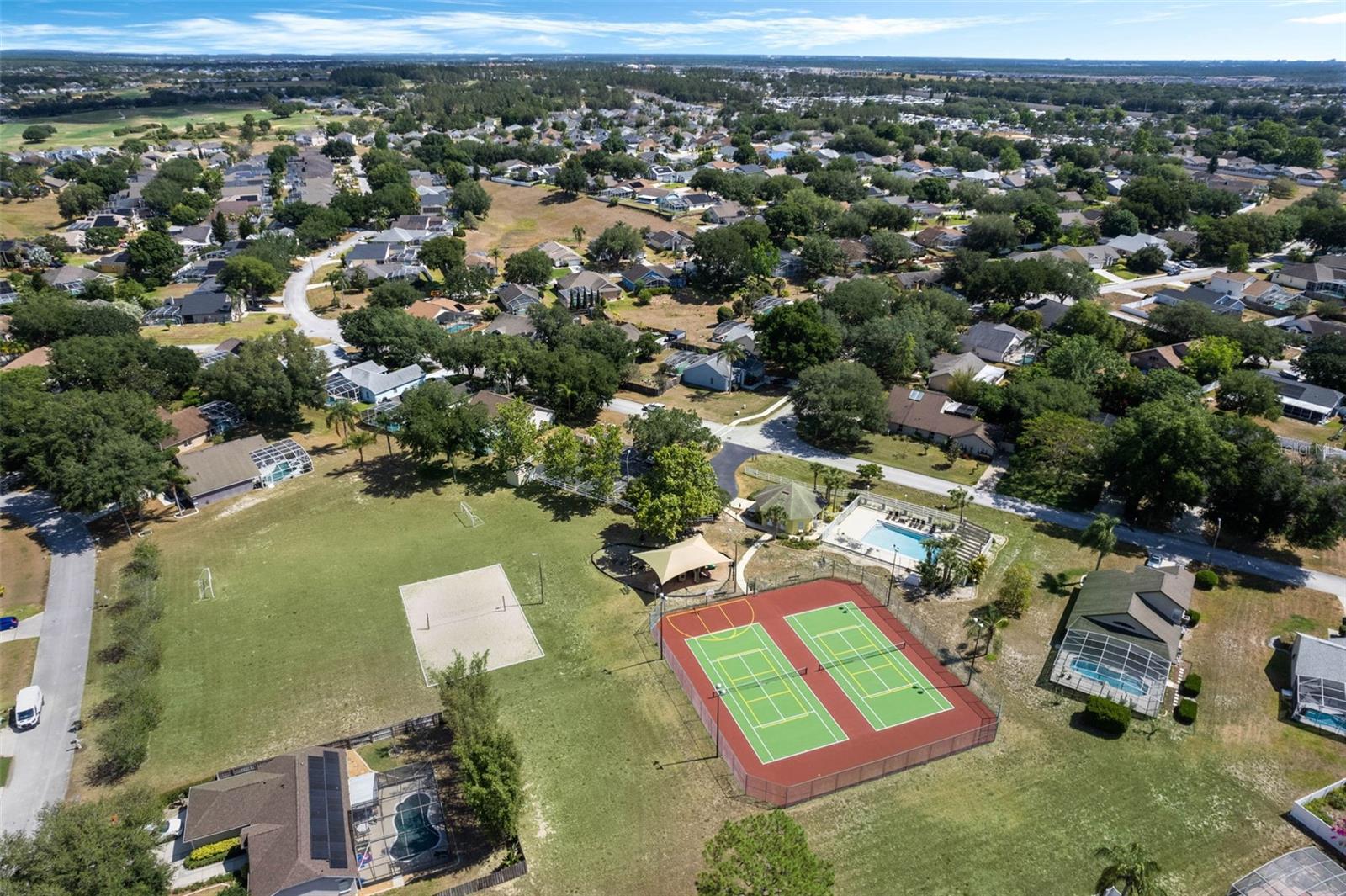 Image 45 of 46 For 148 Grosvenor Loop