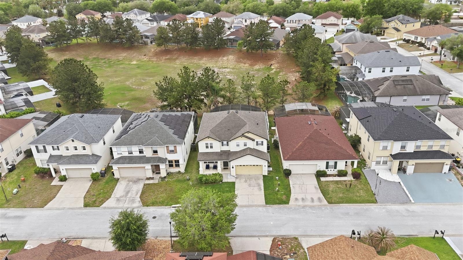 Image 12 of 53 For 133 Bay Leaf Lane