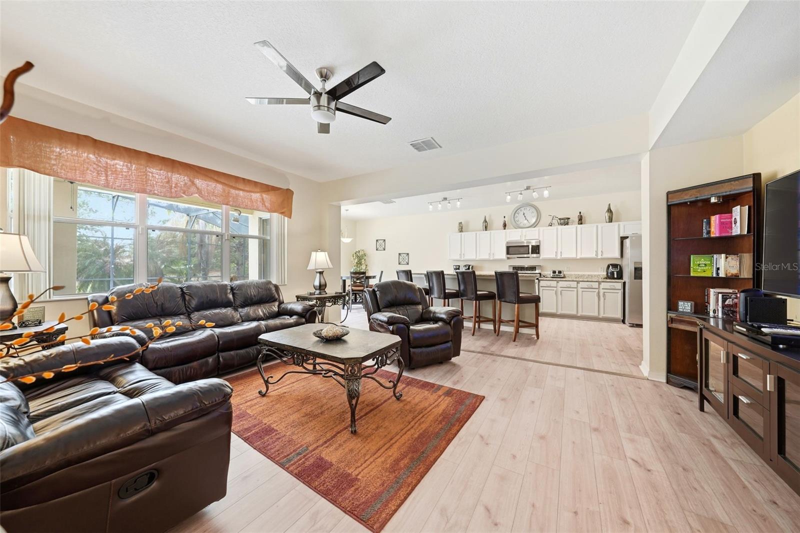 Image 14 of 53 For 133 Bay Leaf Lane