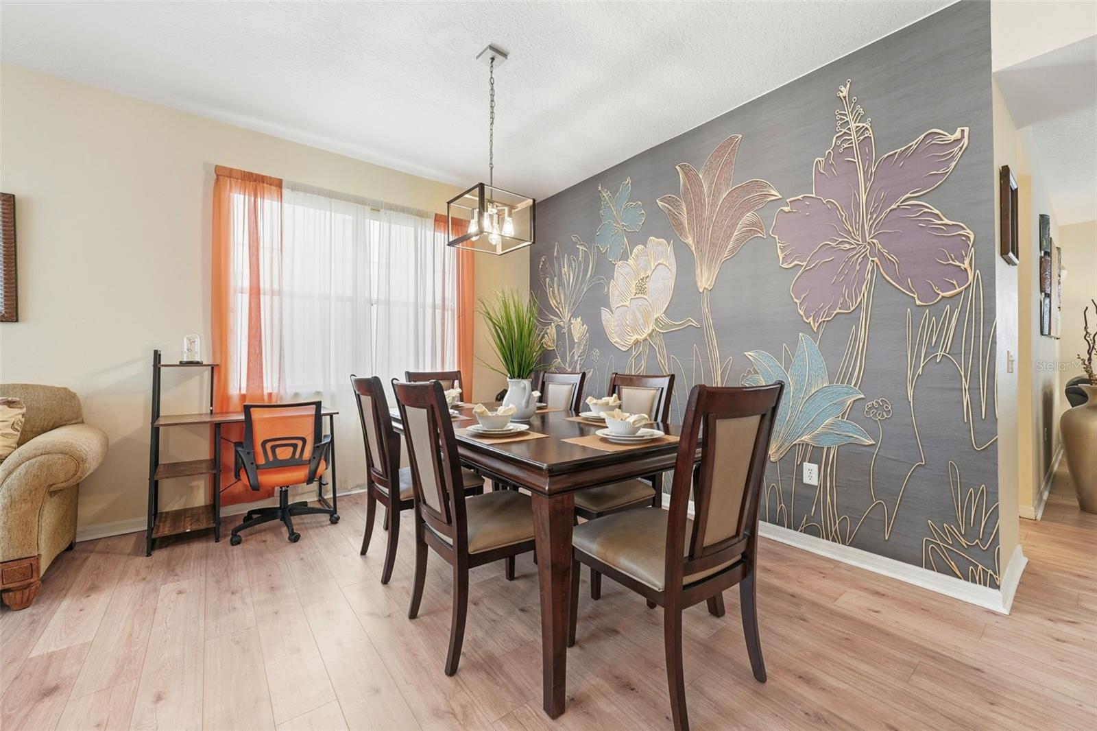 Image 25 of 53 For 133 Bay Leaf Lane