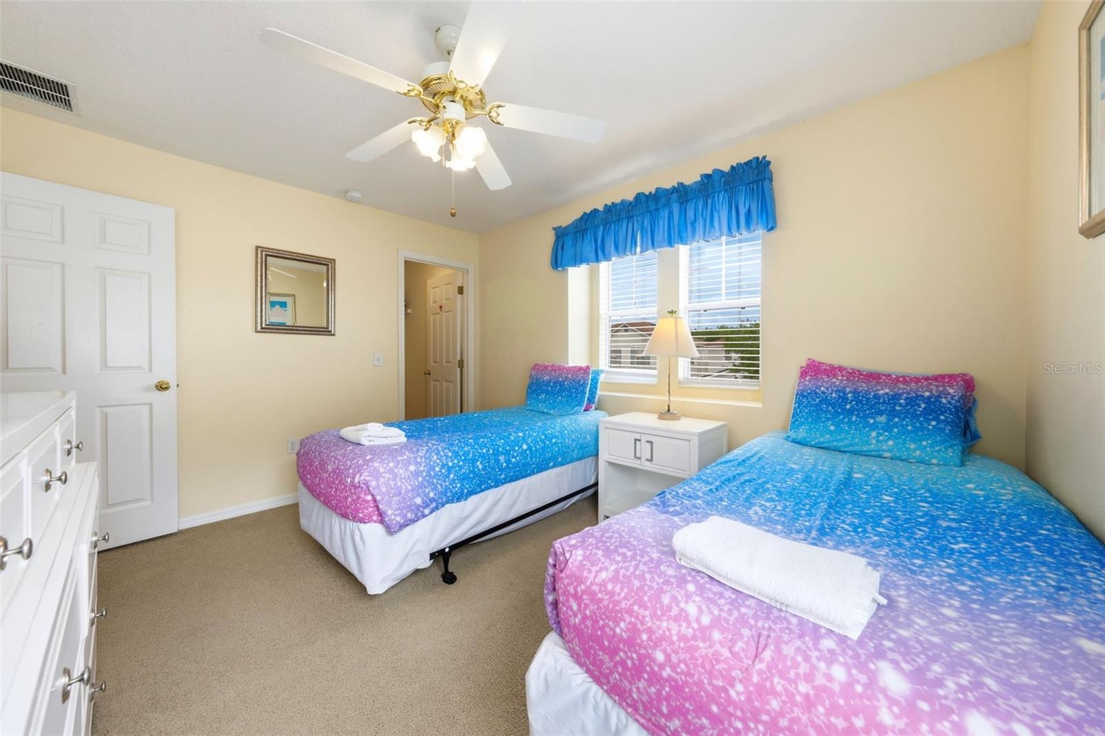 Image 32 of 53 For 133 Bay Leaf Lane