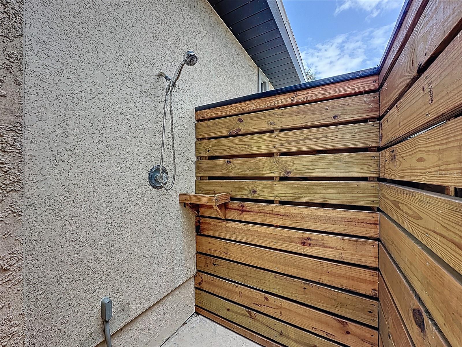 Image 66 of 92 For 6846 Lake View Drive