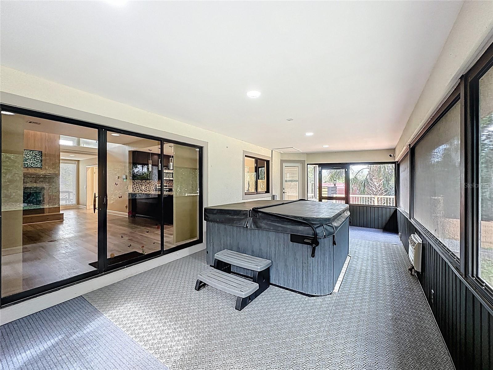 Image 69 of 92 For 6846 Lake View Drive