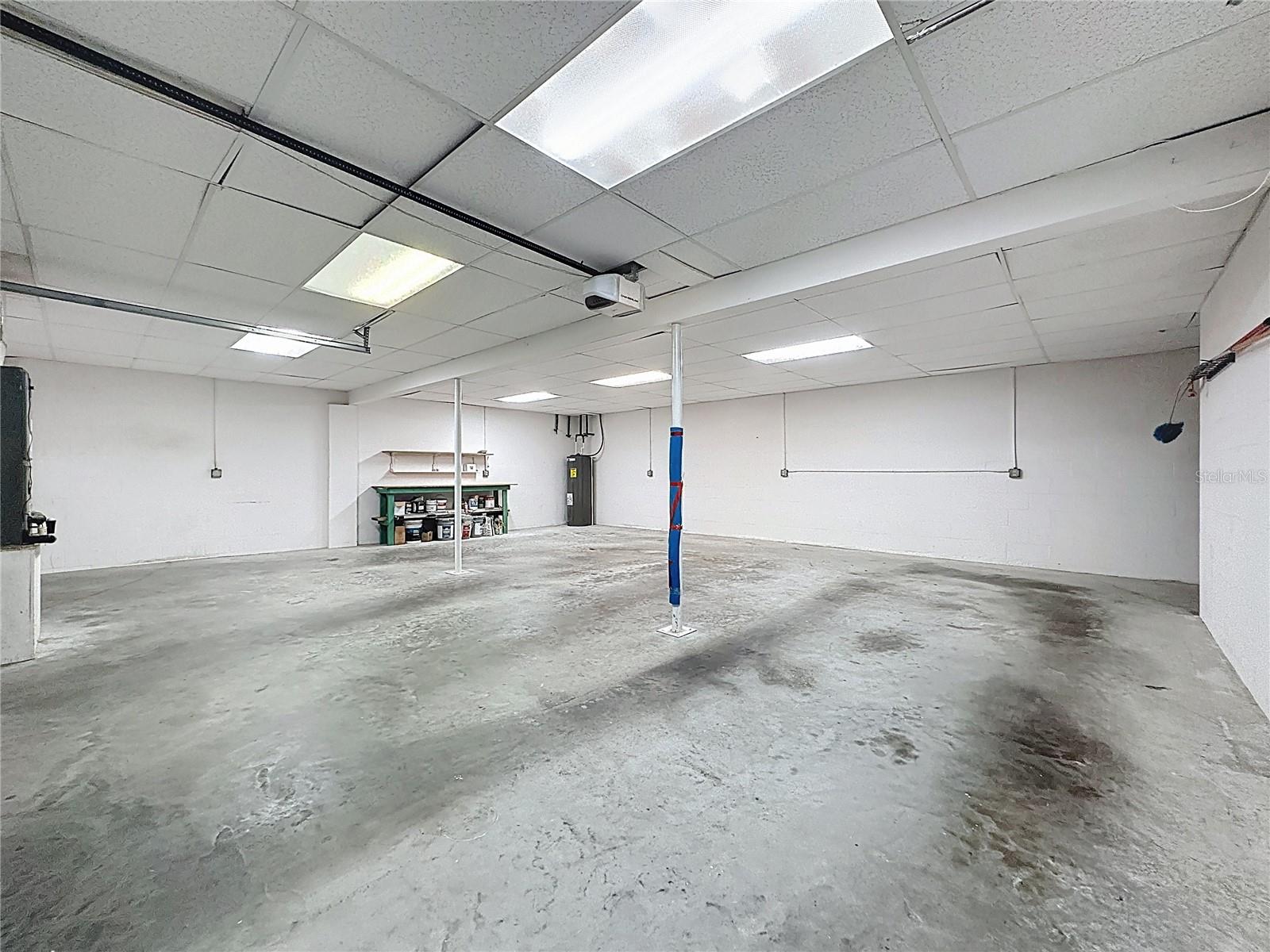 Image 72 of 92 For 6846 Lake View Drive