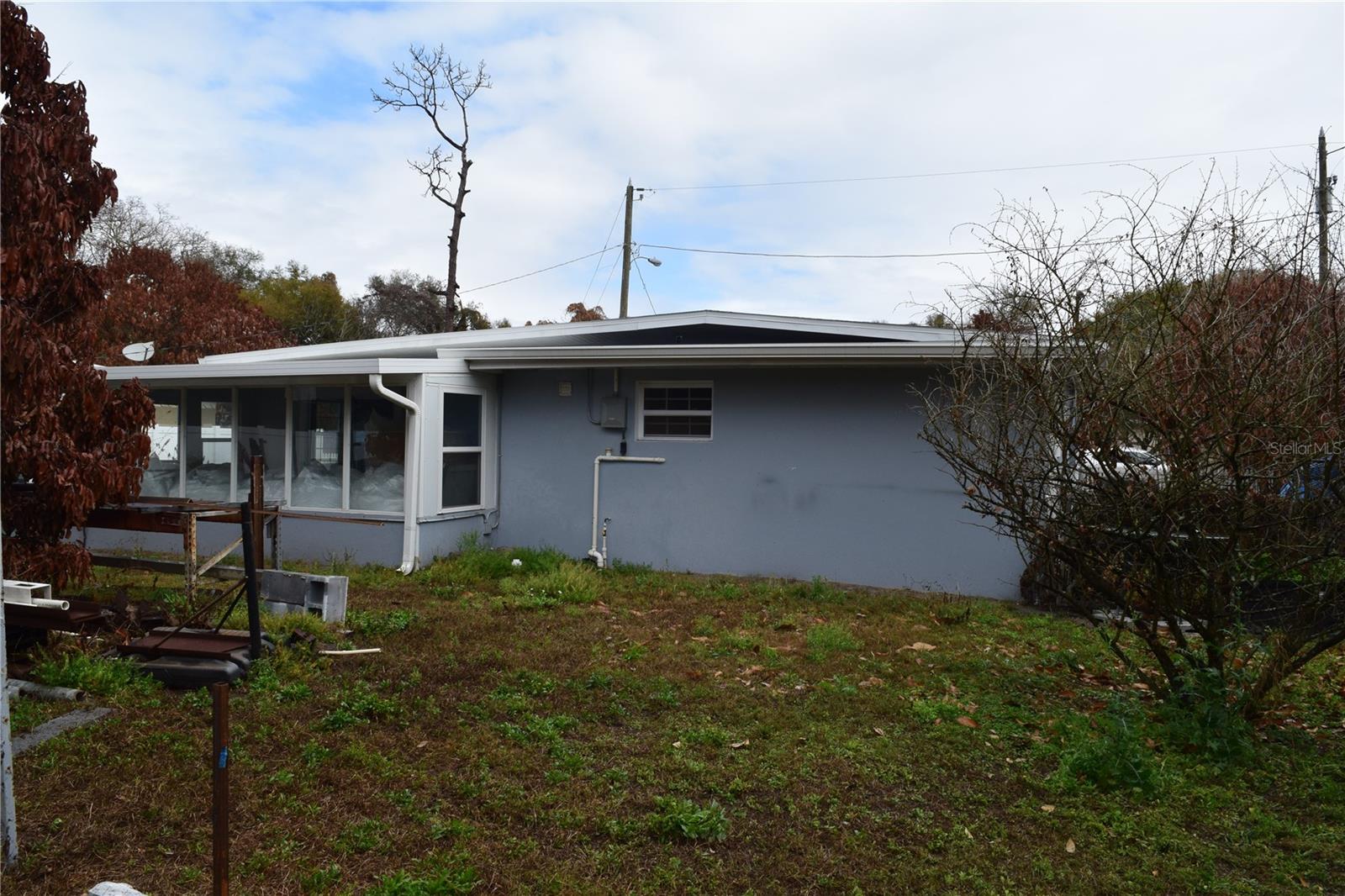 Image 14 of 64 For 8304 Dot Lane