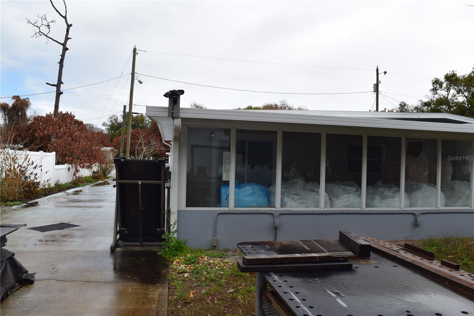 Image 18 of 64 For 8304 Dot Lane