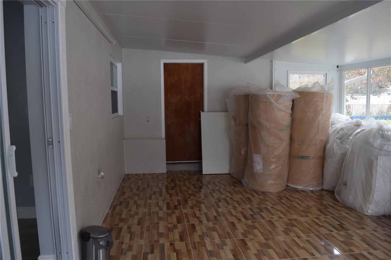 Image 27 of 64 For 8304 Dot Lane