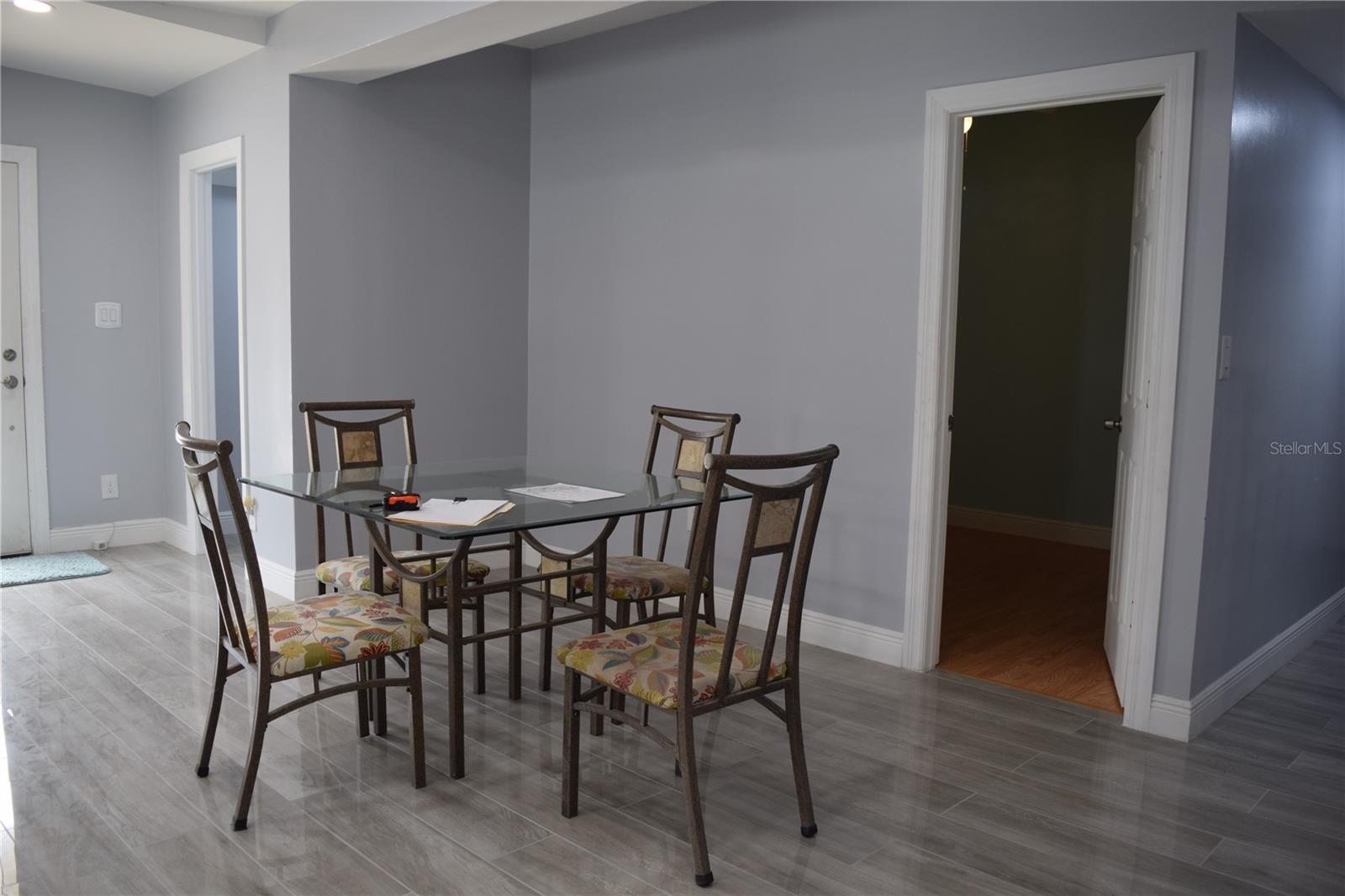 Image 33 of 64 For 8304 Dot Lane